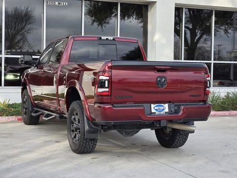 Used 2020 RAM 2500 Laramie w/ Night Edition image 5