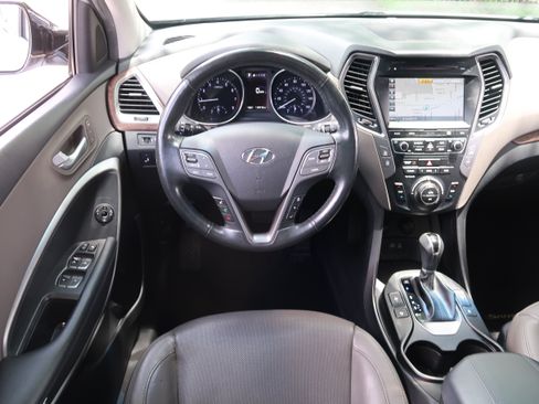 Used 2018 Hyundai Santa Fe Sport w/ 2.4L Tech Package 04 FWD image 14