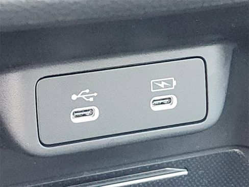 New 2026 Honda HR-V LX image 7