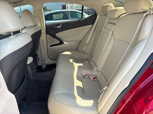 Used 2012 Lexus IS 250 w/ Premium Pkg Value Edition RWD image 11