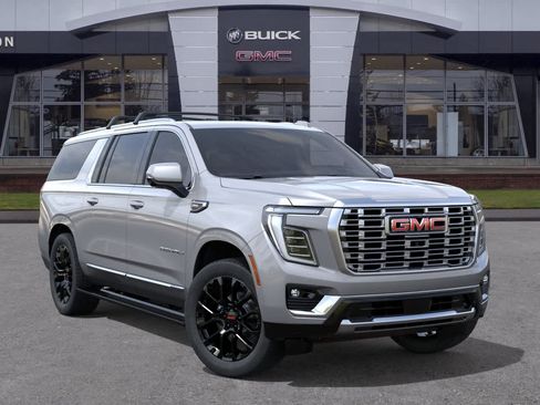 New 2026 GMC Yukon XL Denali w/ Denali Reserve Package AWD/4WD image 7