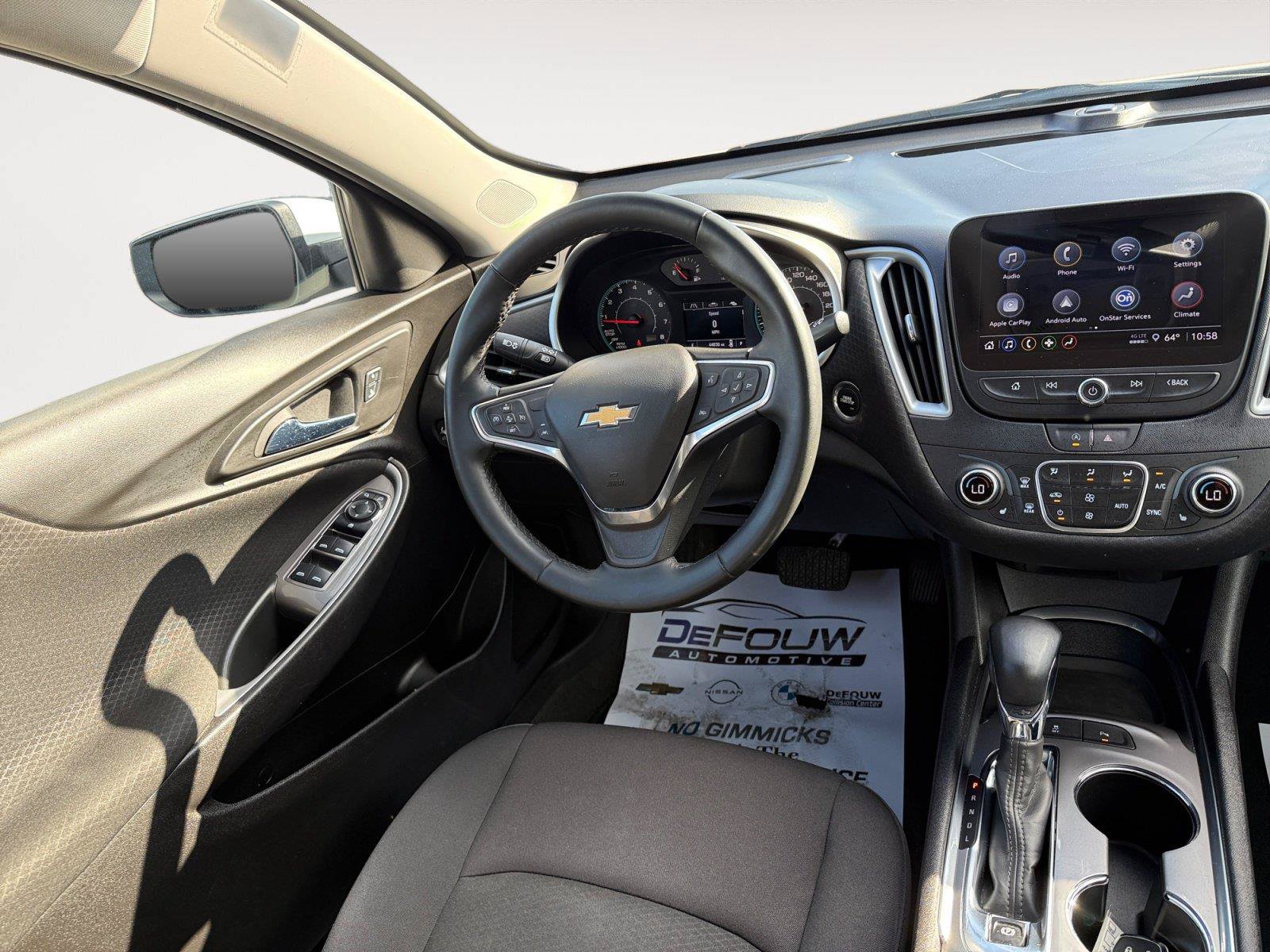 Used 2024 Chevrolet Malibu LT w/ Sport Edition FWD image 11