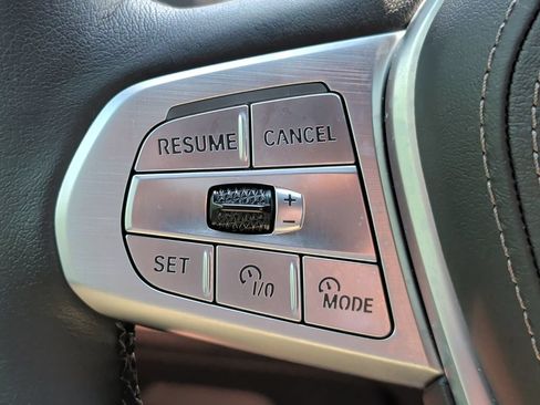 Used 2024 BMW X7 xDrive40i w/ Executive Package AWD/4WD image 12