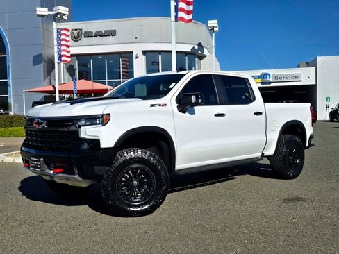 Used 2026 Chevrolet Silverado 1500 ZR2 AWD/4WD image 3