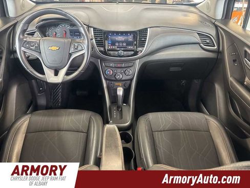 Used 2020 Chevrolet Trax LT w/ Driver Confidence Package image 34