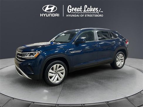 Used 2021 Volkswagen Atlas Cross Sport SE image 1