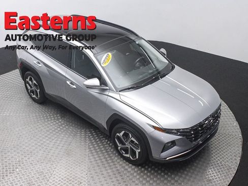 Used 2024 Hyundai Tucson Limited AWD/4WD image 3
