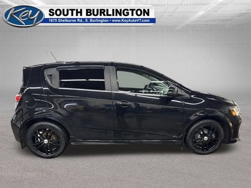 Used 2019 Chevrolet Sonic LT w/ Convenience Package FWD image 7