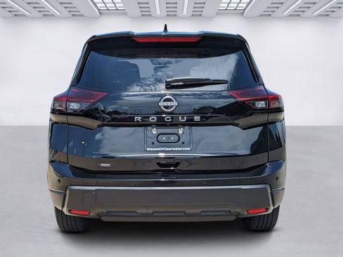 Used 2025 Nissan Rogue SV FWD image 6