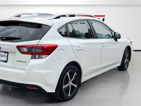 Used 2020 Subaru Impreza Premium image 7