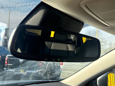 Used 2023 MAZDA CX-9 Touring image 15