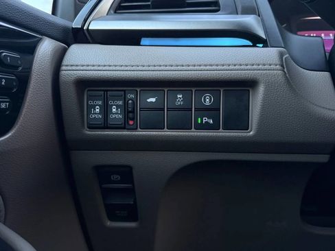 Used 2023 Honda Odyssey Touring image 26