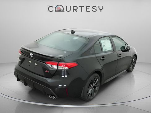 New 2026 Toyota Corolla SE FWD image 15