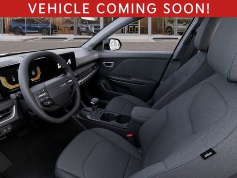 New 2026 Kia K4 LXS image 17