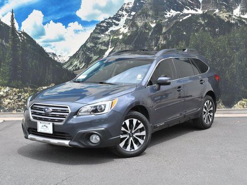 Used 2017 Subaru Outback 3.6R Limited AWD/4WD image 6