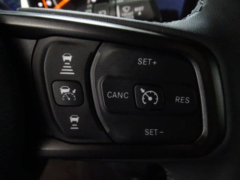 Used 2026 Jeep Wrangler Unlimited Sport AWD/4WD image 8