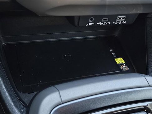 Used 2024 Subaru Crosstrek 2.5i Limited image 22