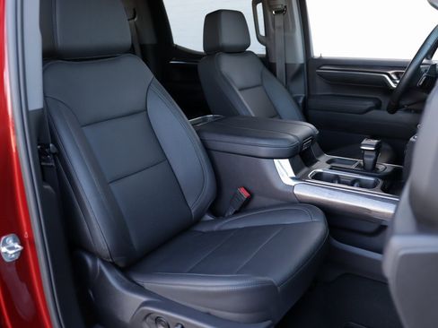 Used 2024 Chevrolet Silverado 1500 LTZ w/ Technology Package image 34