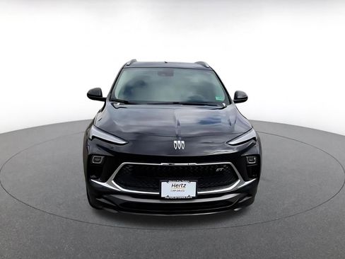 Used 2024 Buick Encore GX Sport Touring image 4