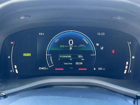 Used 2025 Toyota Camry LE FWD image 11