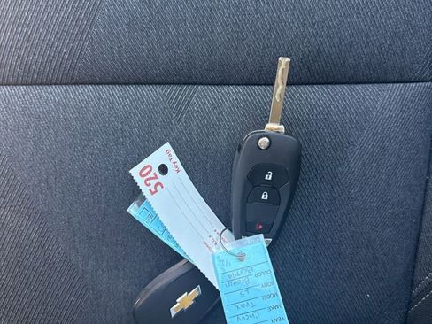 Used 2024 Chevrolet Trax LS FWD image 7