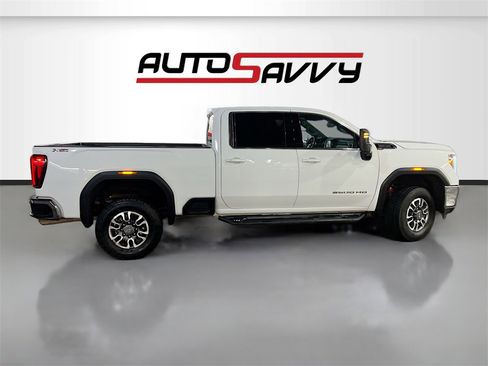 Used 2023 GMC Sierra 3500 SLE w/ SLE Convenience Package image 8