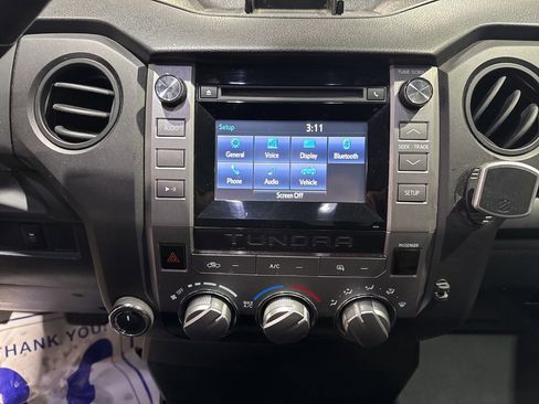 Used 2017 Toyota Tundra SR image 24