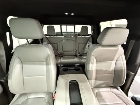 Used 2020 GMC Sierra 1500 SLT w/ SLT Premium Plus Package image 27