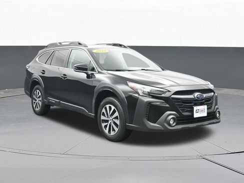 Used 2023 Subaru Outback Premium AWD/4WD image 19