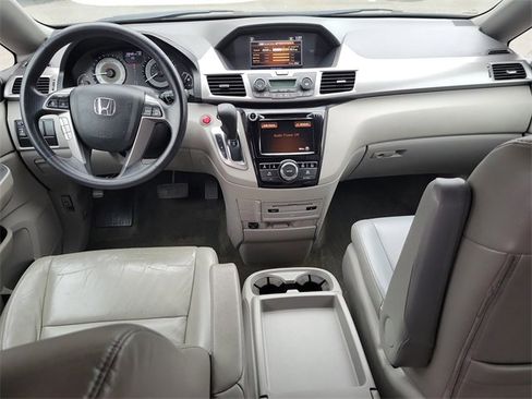 Used 2016 Honda Odyssey SE image 15