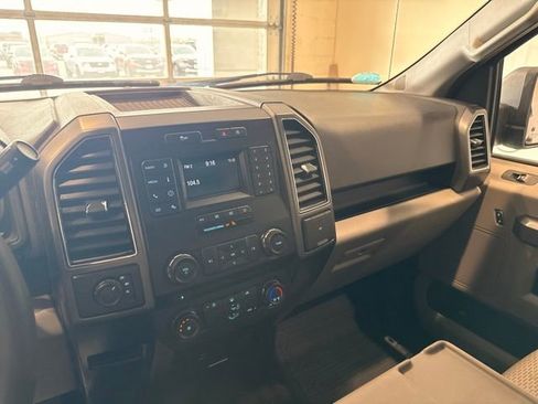 Used 2018 Ford F150 XLT image 23