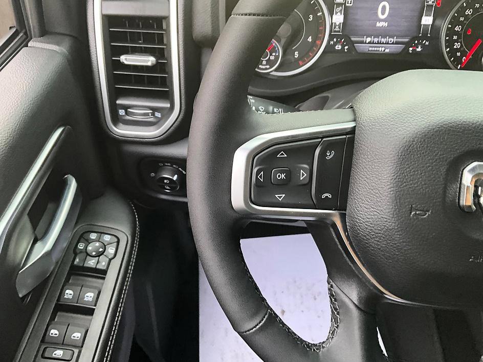 New 2027 RAM 3500 Big Horn AWD/4WD image 33