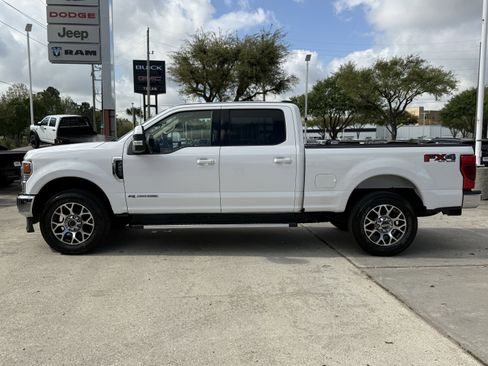 Used 2020 Ford F250 Lariat w/ Lariat Value Package image 8