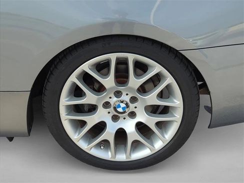Used 2010 BMW 328i Convertible image 5