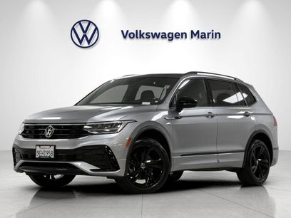 Used 2023 Volkswagen Tiguan SE R-Line