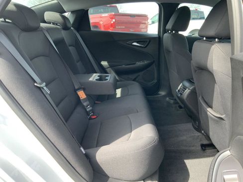 Used 2024 Chevrolet Malibu LT image 51