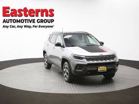 Used 2022 Jeep Compass Trailhawk w/ Trailhawk Elite Group AWD/4WD image 55