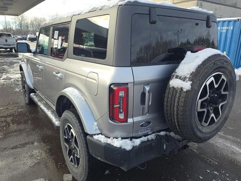 Used 2022 Ford Bronco Outer Banks image 5