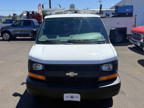 Used 2013 Chevrolet Express 2500 RWD image 6