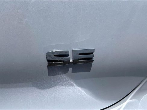 Used 2025 Mitsubishi Outlander SE AWD/4WD image 8