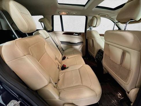 Used 2019 Mercedes-Benz GLS 550 4MATIC image 26