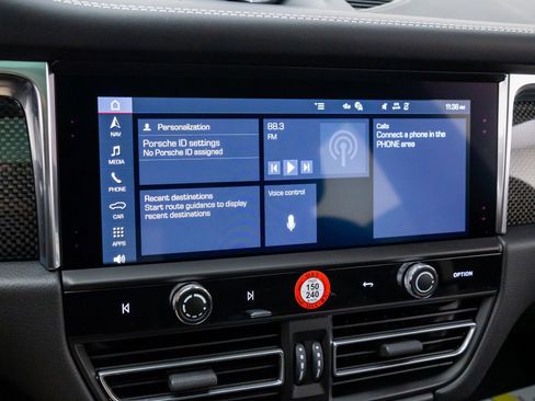 New 2026 Porsche Macan Turbo image 27