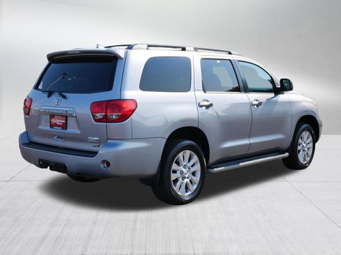 Used 2012 Toyota Sequoia Platinum AWD/4WD image 7