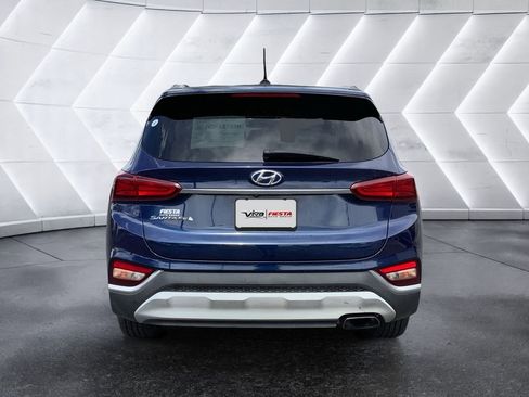 Used 2019 Hyundai Santa Fe SE image 5