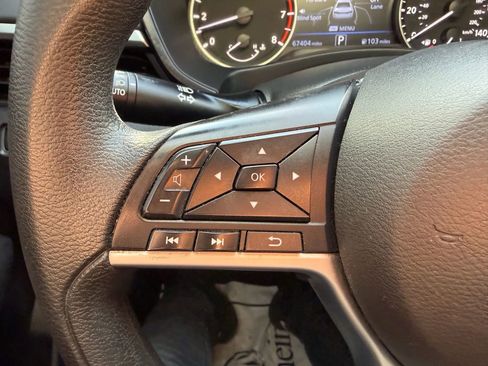 Used 2021 Nissan Altima 2.5 SV FWD image 13