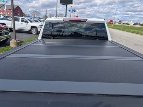 Used 2023 GMC Sierra 1500 Elevation w/ X31 Off-Road Package image 9