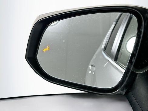 Used 2019 Toyota RAV4 LE image 16