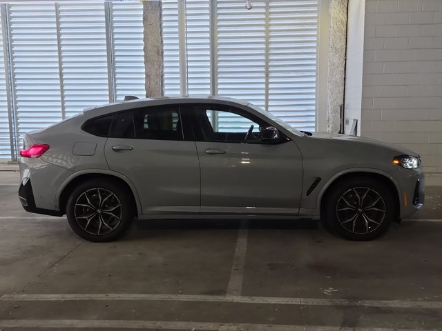 Used 2024 BMW X4 M40i w/ Premium Package AWD/4WD image 4