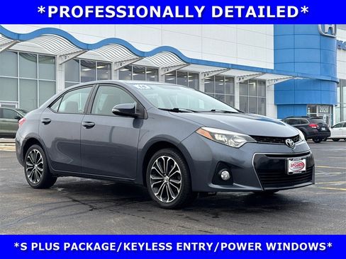 Used 2014 Toyota Corolla S image 2