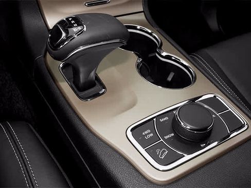Used 2014 Jeep Grand Cherokee Limited RWD image 13